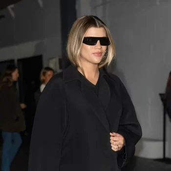 sofia-richie-laat-in-het-derde-trimester-van-haar-zwangerschap-plots-een-stijlverandering-zien-293784