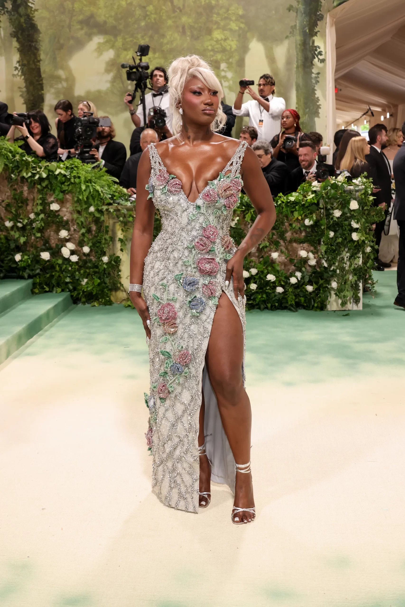 En Aya Nakamura op het Met Gala 2024