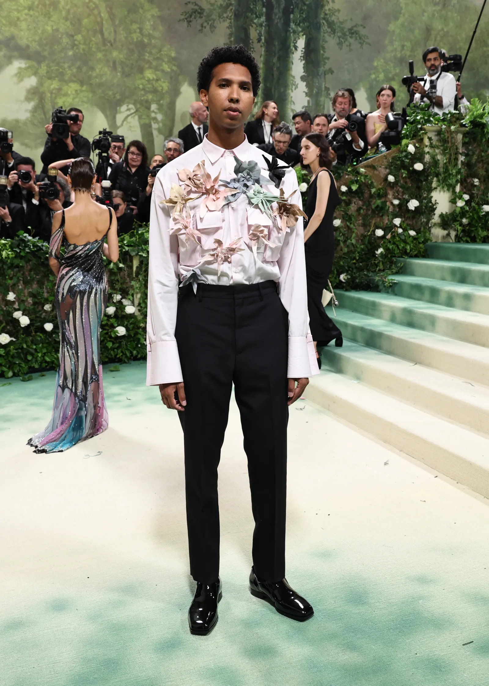 3D-bloemen bij Tyler Mitchell