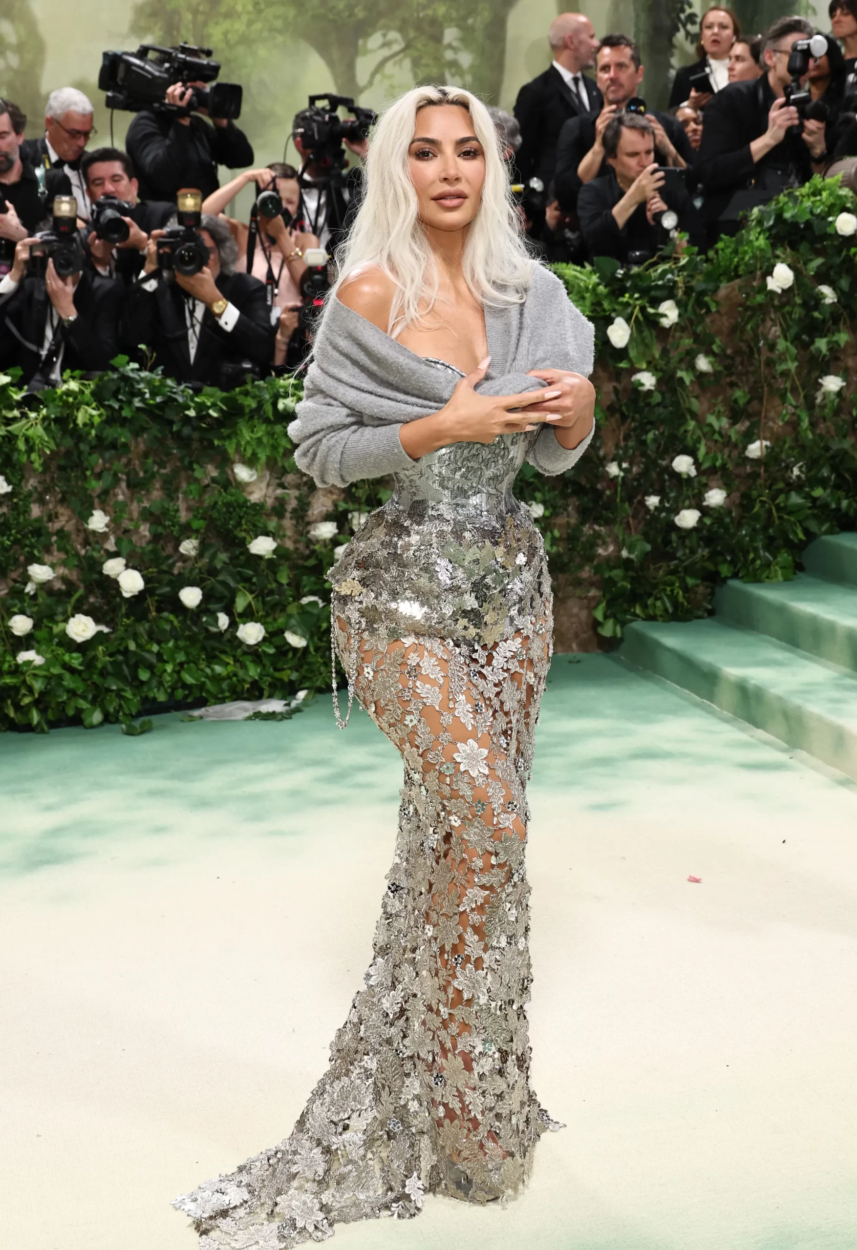Kim Kardashian in Maison Margiela op het Met Gala 2024