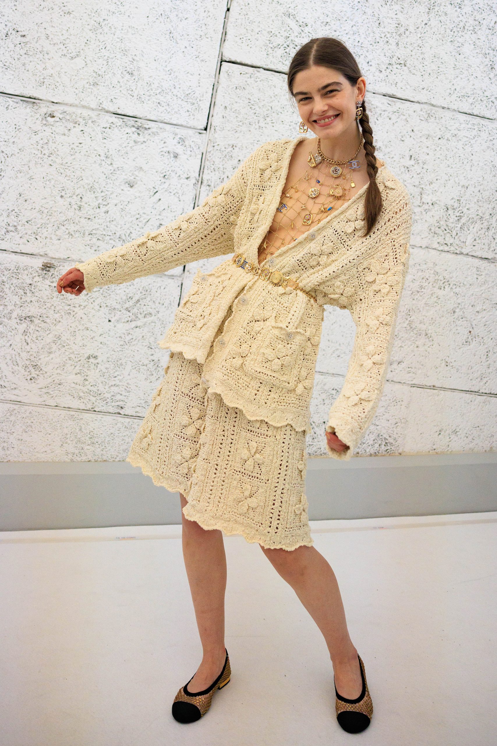 Achter de schermen bij de Chanel-show in Marseille