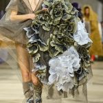 Vivian Westwood herfst 2025 bloemen Moederdag