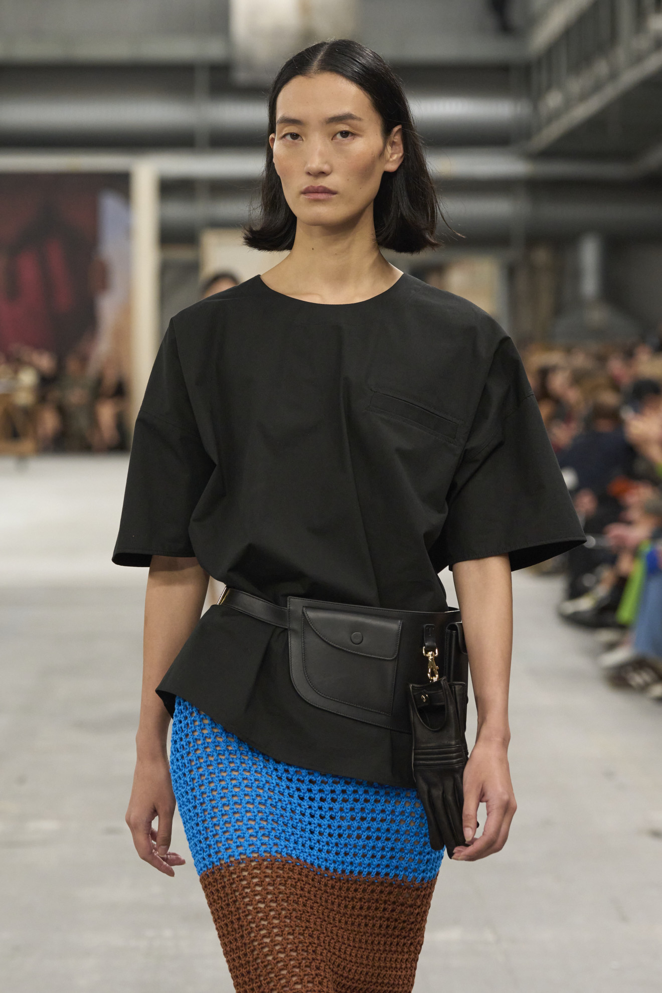 Tod's show herfst-winter 2024 met belt bag