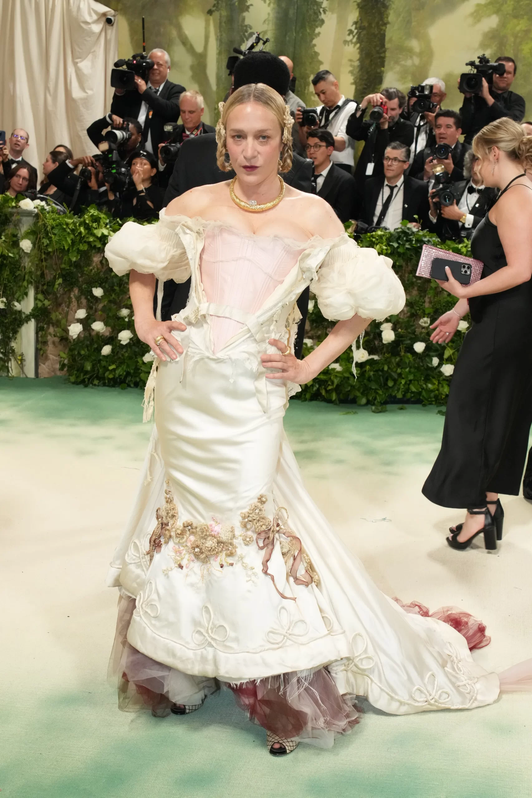 Chloë Sevigny tijdens het Met Gala 2024
