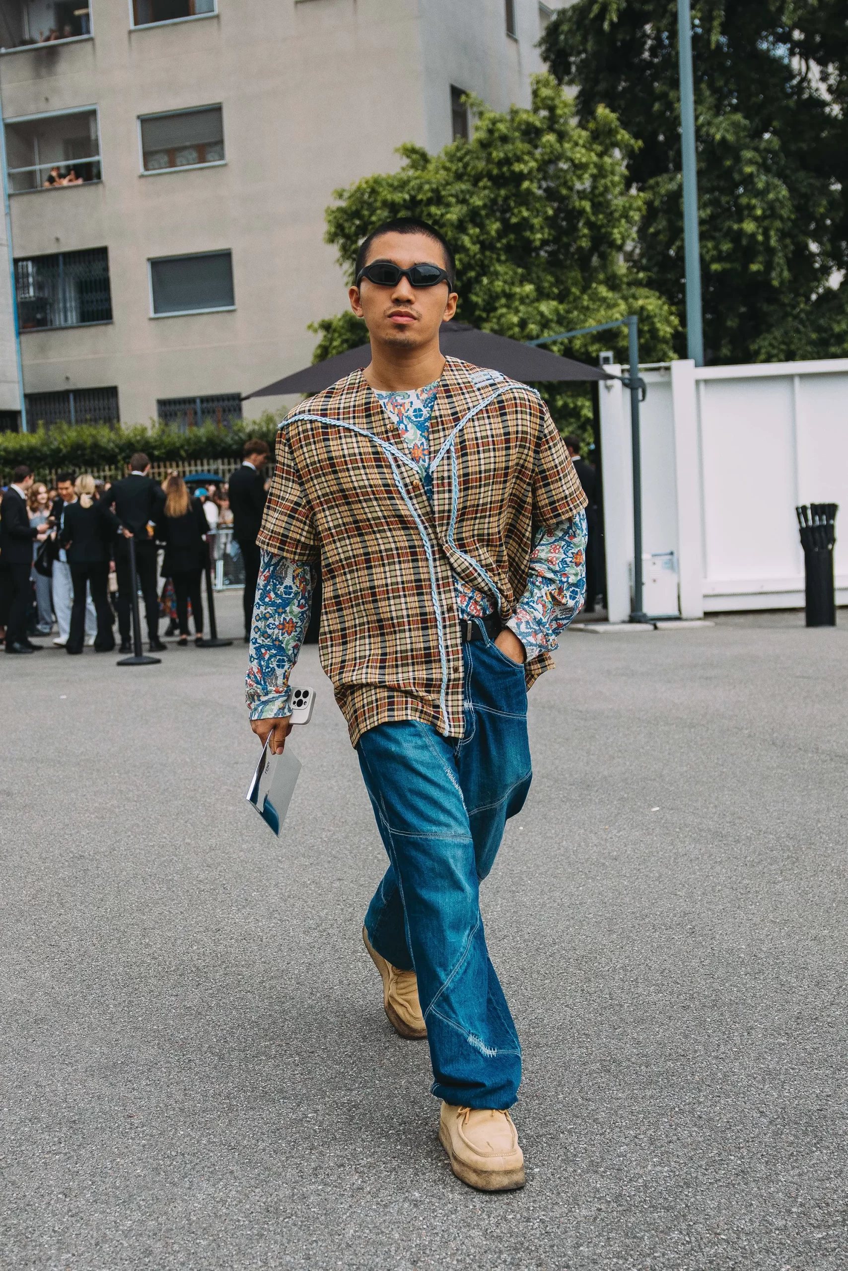 Streetstyle tijdens Milan Men's Fashion Week lente/zomer 2025