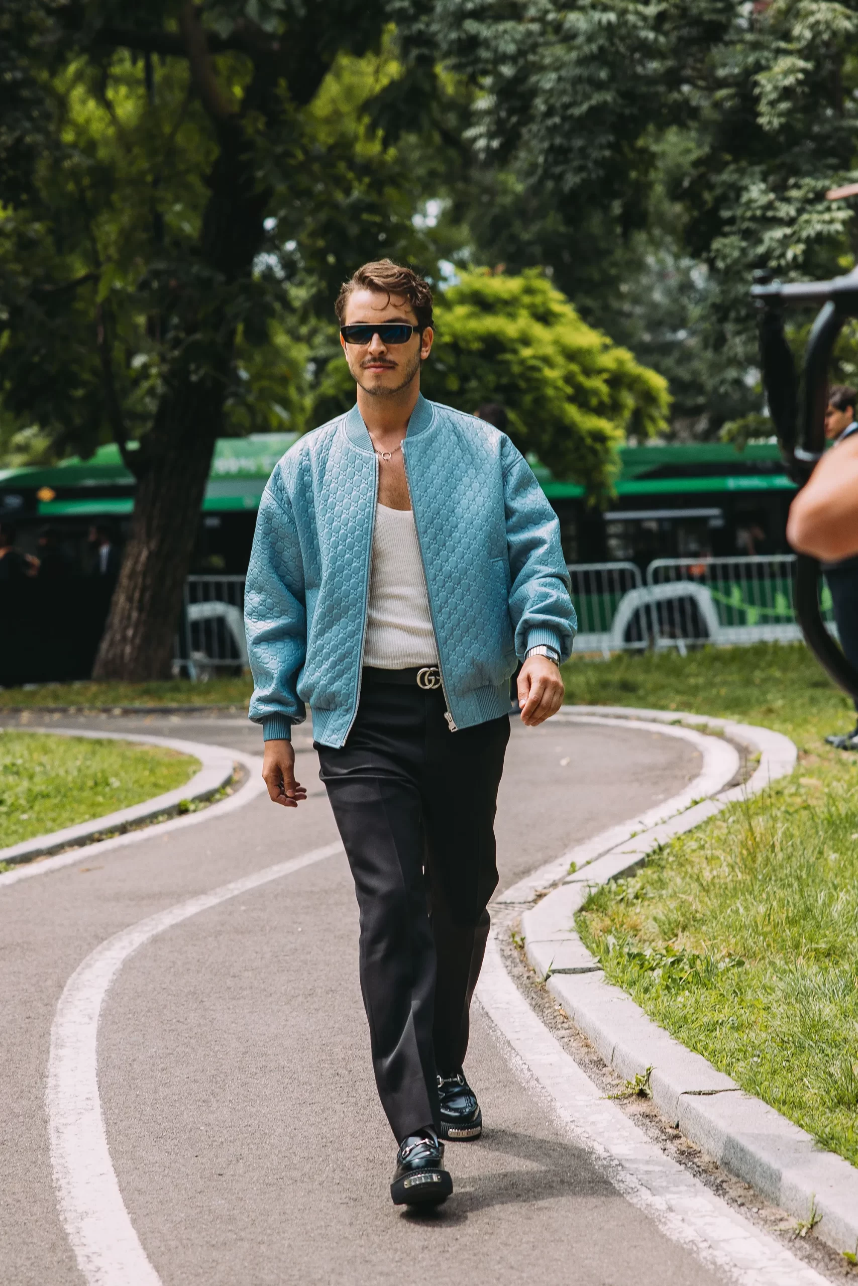Streetstyle tijdens Milan Men's Fashion Week lente/zomer 2025