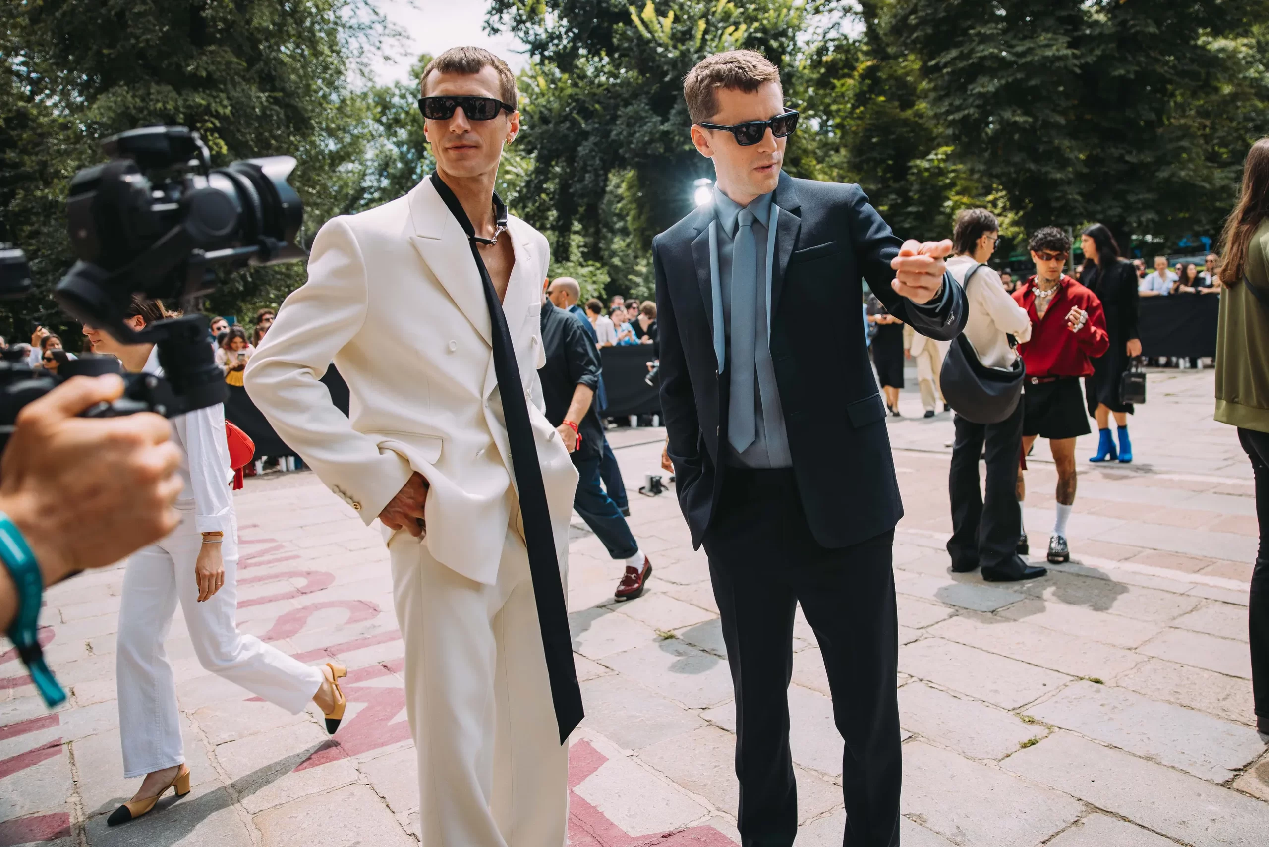 Streetstyle tijdens Milan Men's Fashion Week lente/zomer 2025