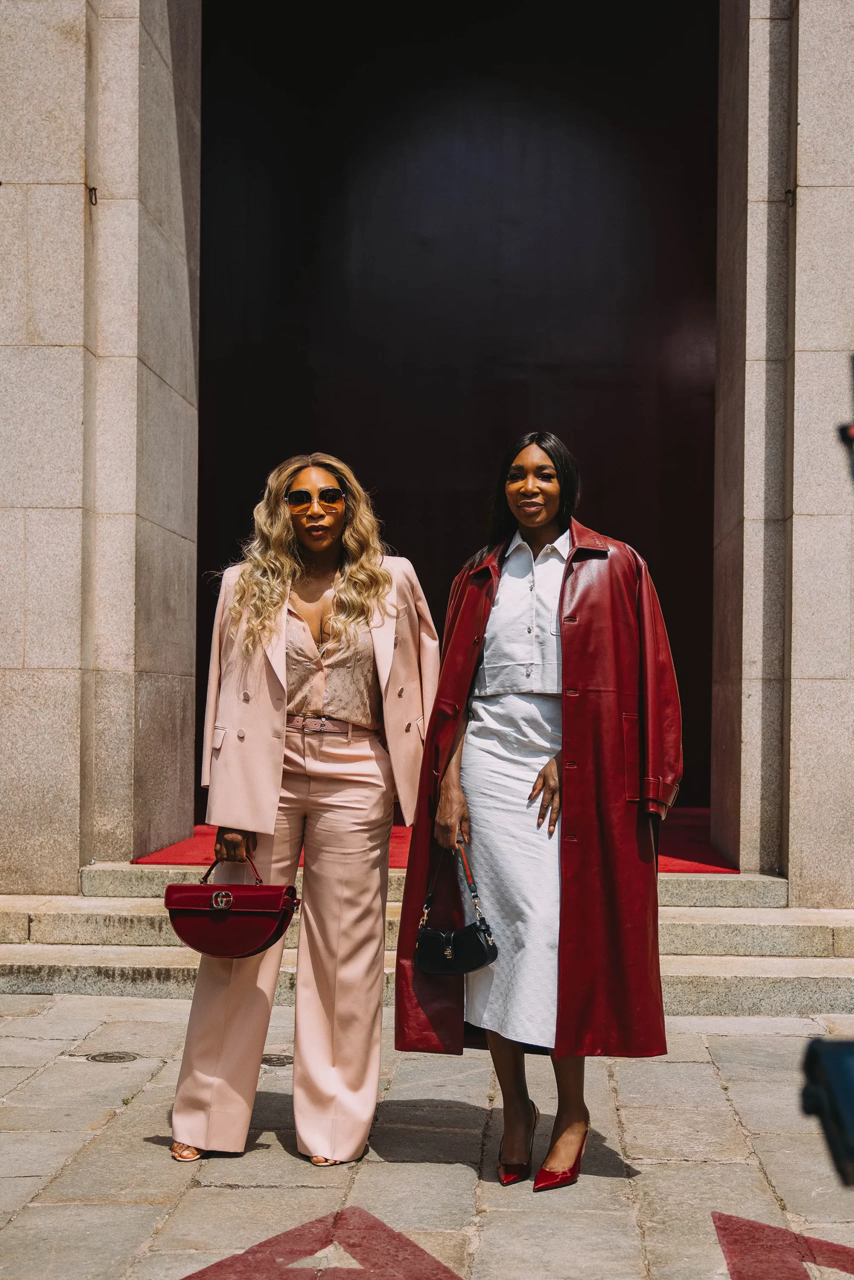 Streetstyle tijdens Milan Men's Fashion Week lente/zomer 2025