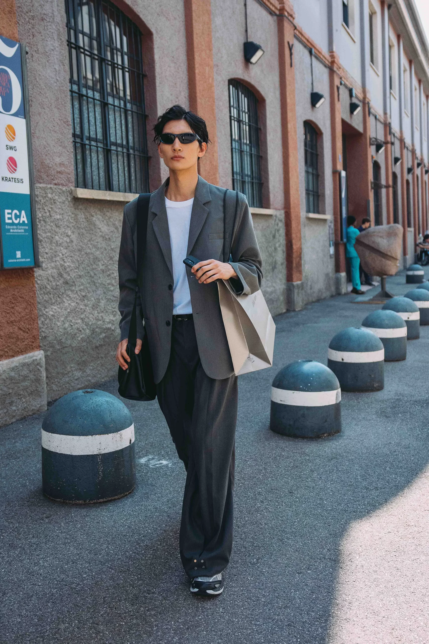 Streetstyle tijdens Milan Men's Fashion Week lente/zomer 2025