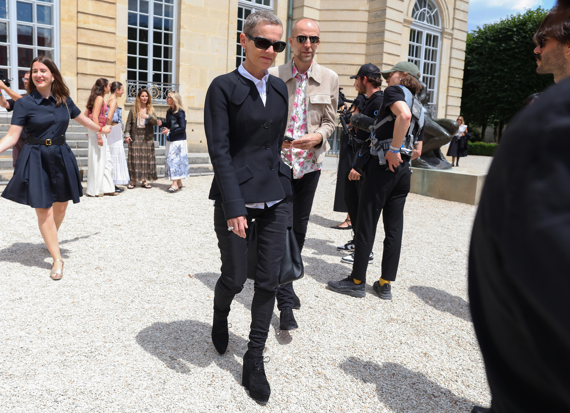 Streetstyle tijdens Couture Fashion Week herfst/winter 2024