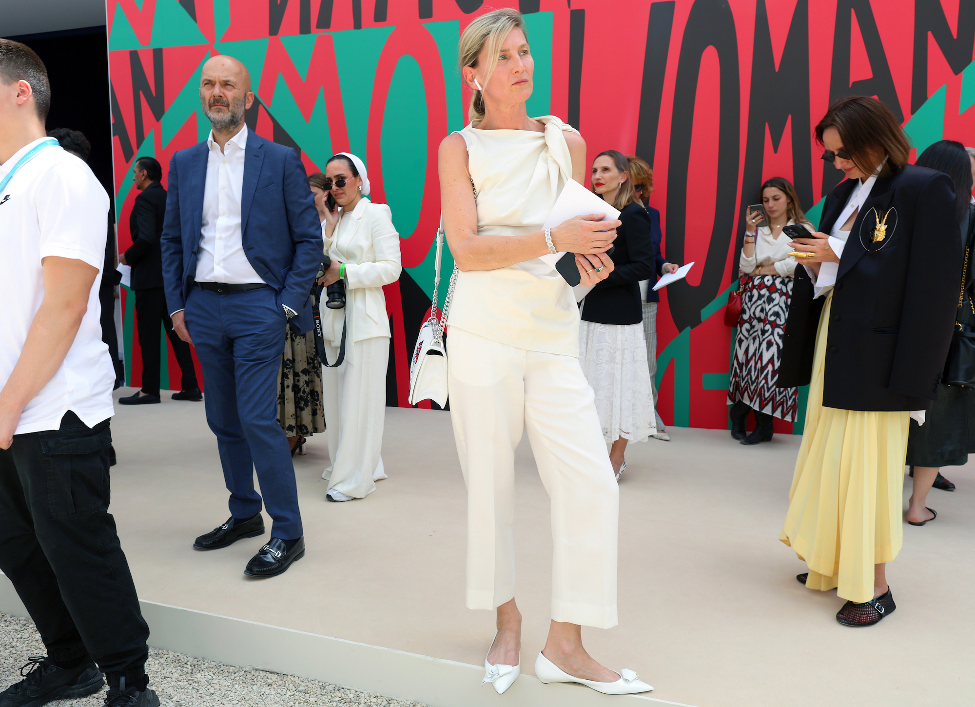 Streetstyle tijdens Couture Fashion Week herfst/winter 2024