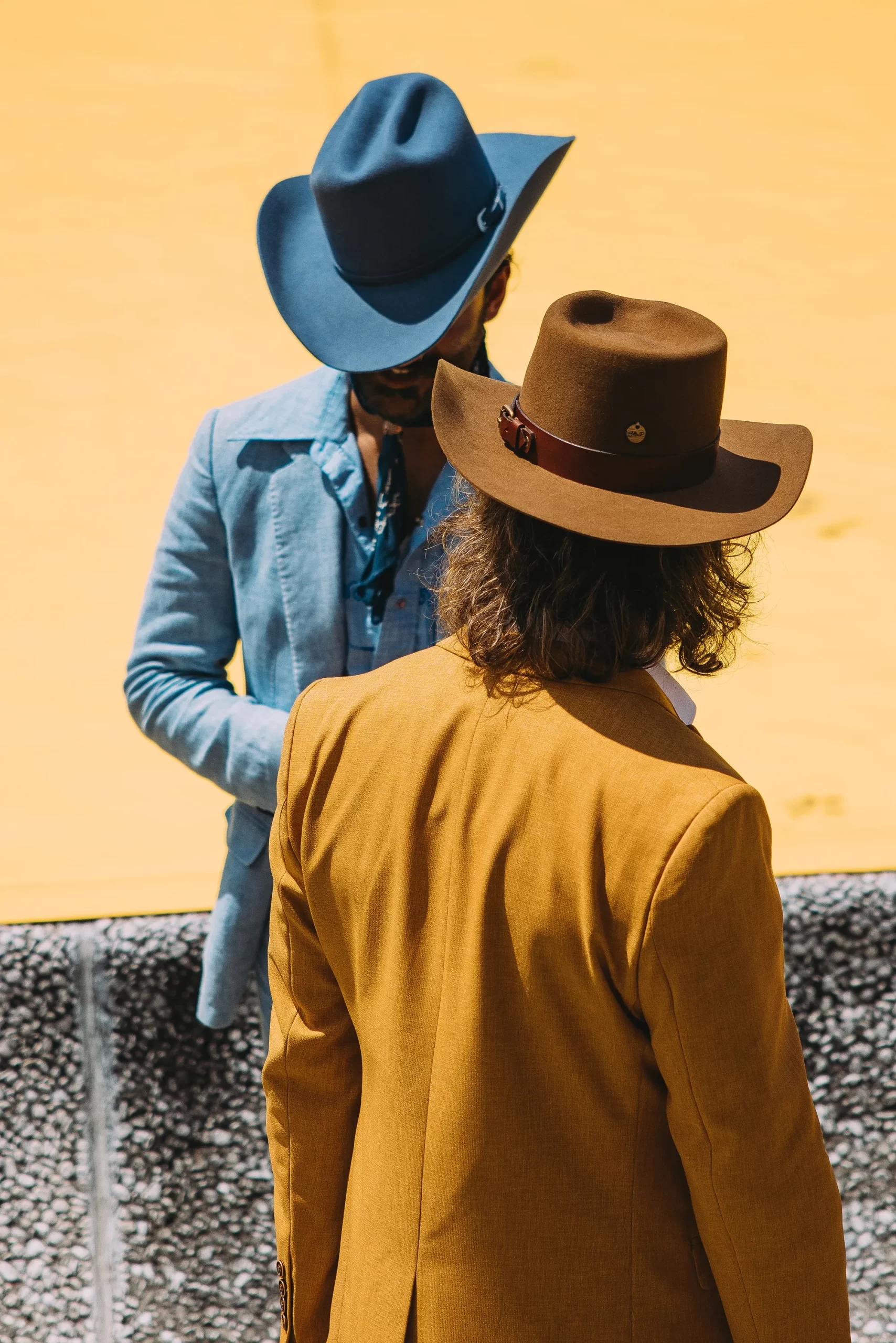 Looks op straat tijdens de modebeurs in Florence