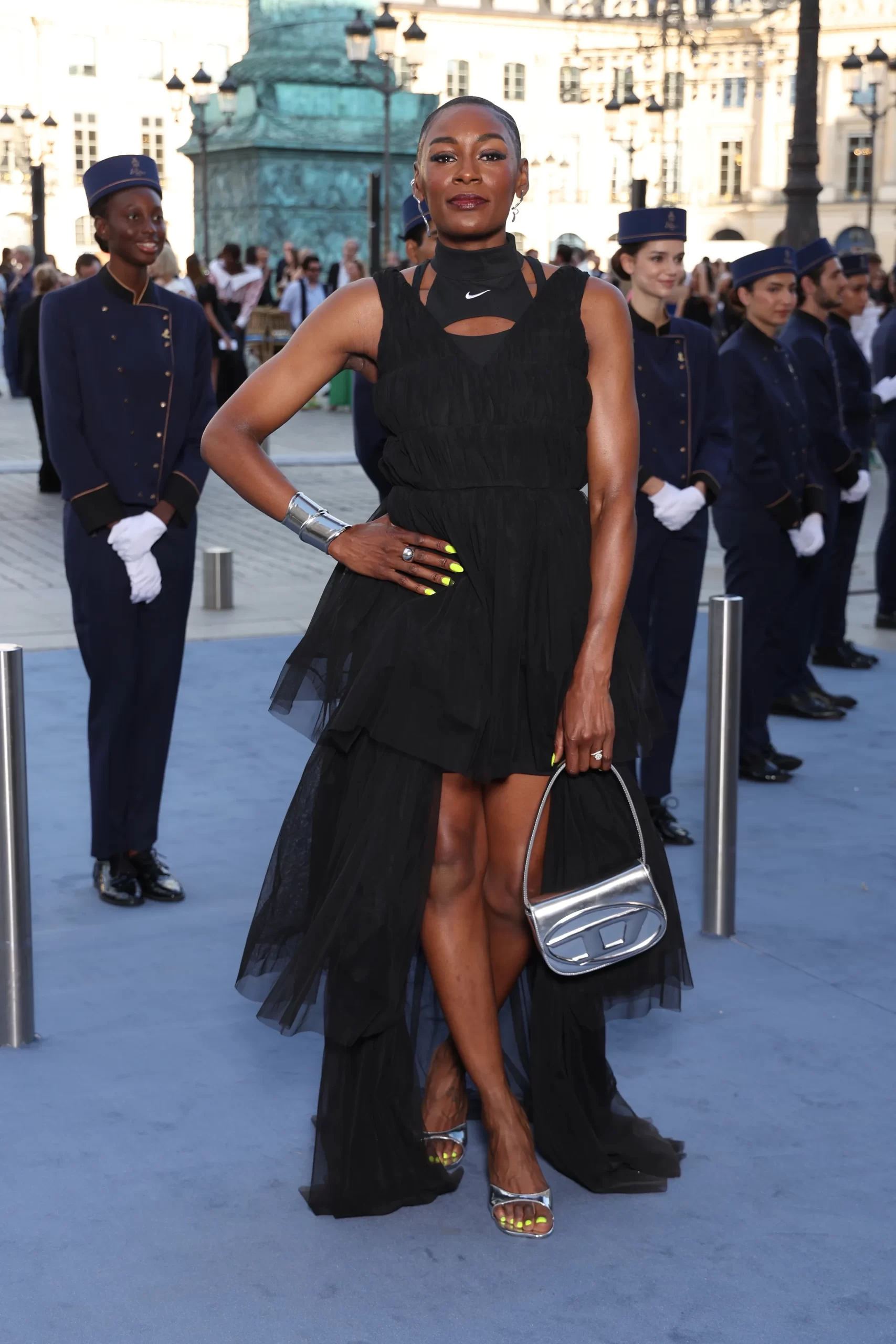 Perri Shakes Drayton