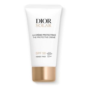 Zonnebrandcrème van Dior is een van de beauty-essentials voor een festival