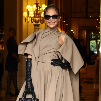 kylie-jenner-katy-perry-jlo-de-grootste-sterren-tijdens-de-coutureweek-in-parijs-303335
