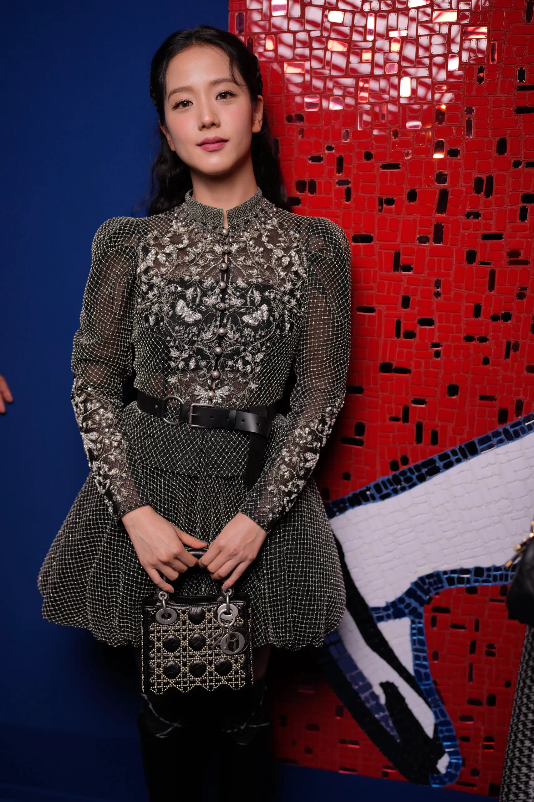 Jisoo bij Dior tijdens Couture Fashion Week herfst/winter 2024