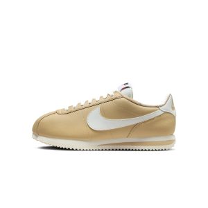 Nike Cortez in sesam