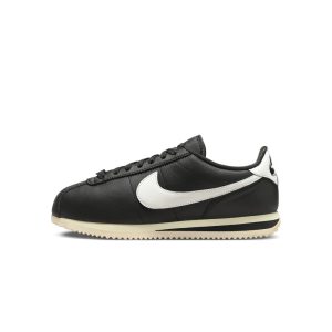 Nike Cortez in zwart-wit