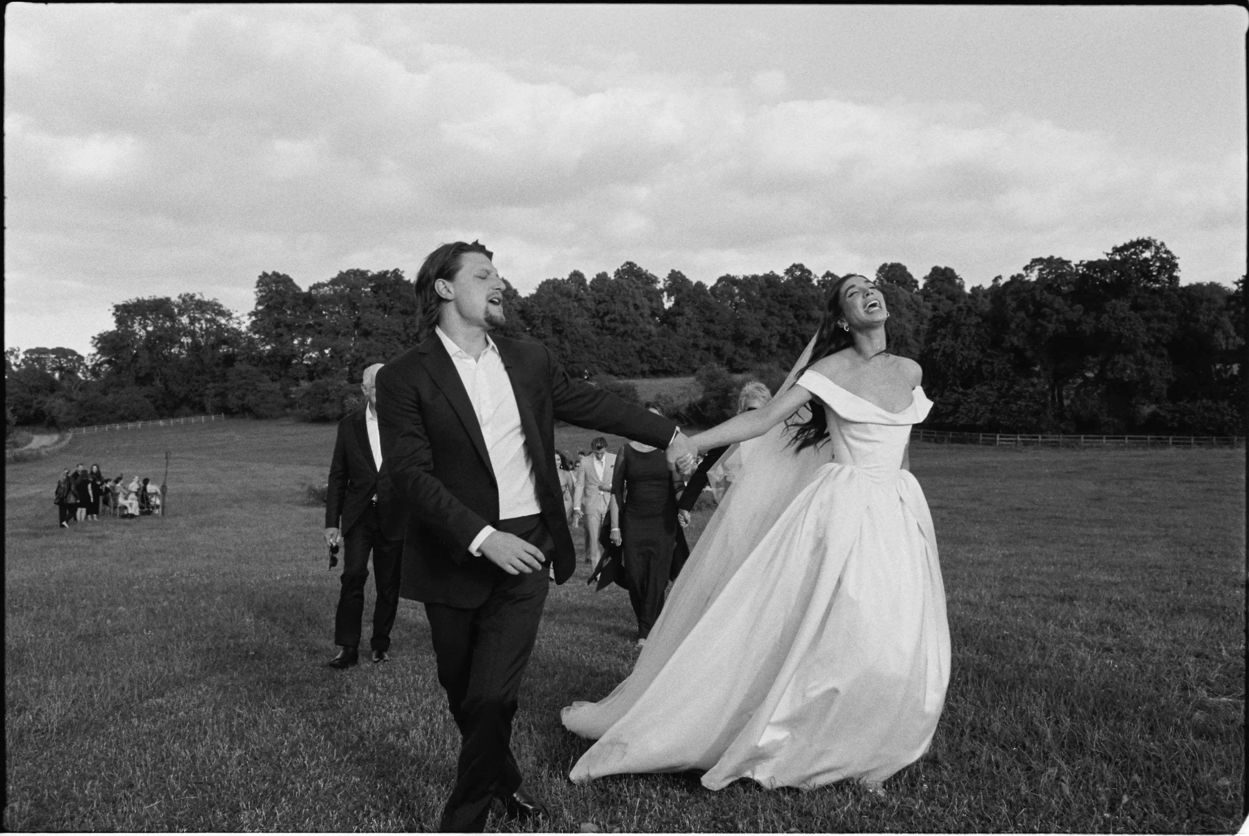 De bruiloft van Jessie Bongiovi en Jessie Light