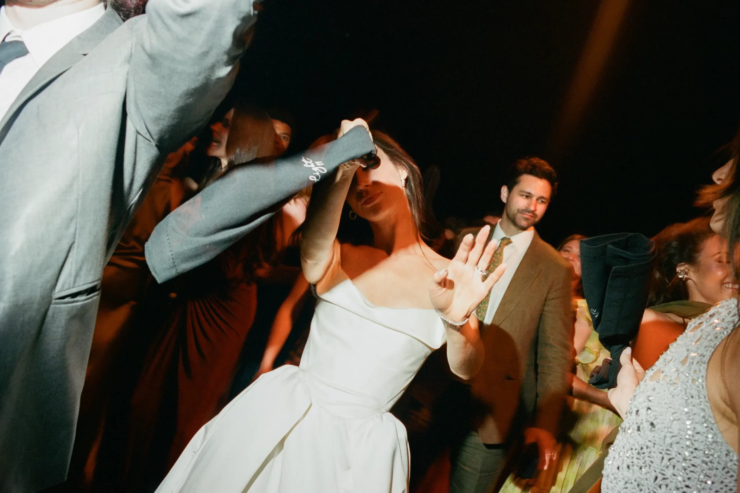 De bruiloft van Jessie Bongiovi en Jessie Light