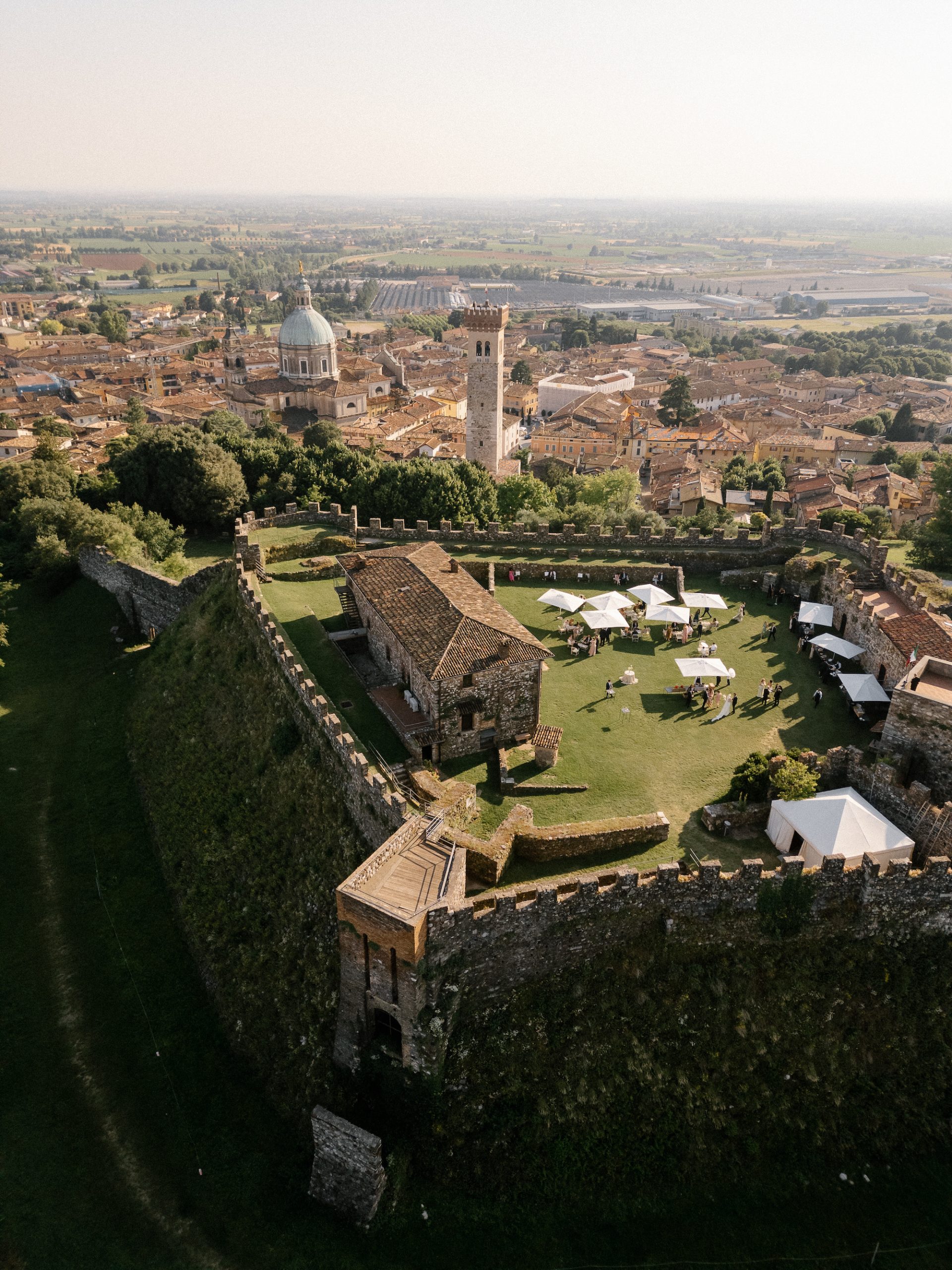 De trouwlocatie aan het Gardameer