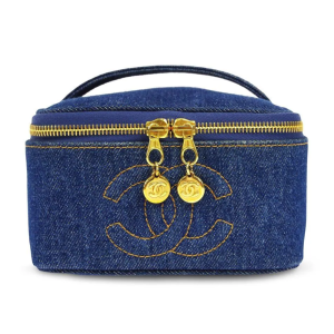 chanel vanity bag