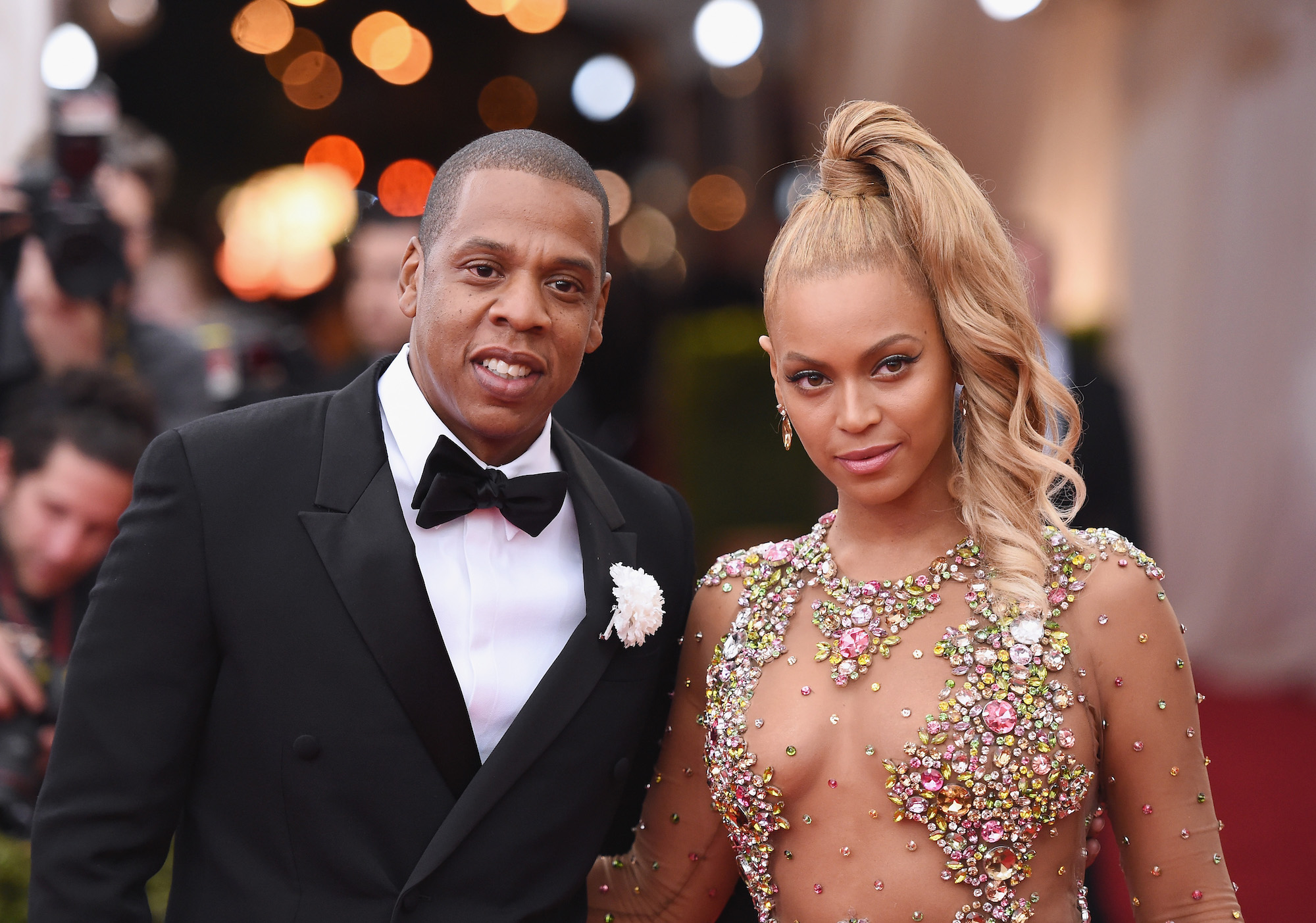 Jay-Z en Beyoncé zijn een van de beroemde koppels waar we geen genoeg van krijgen