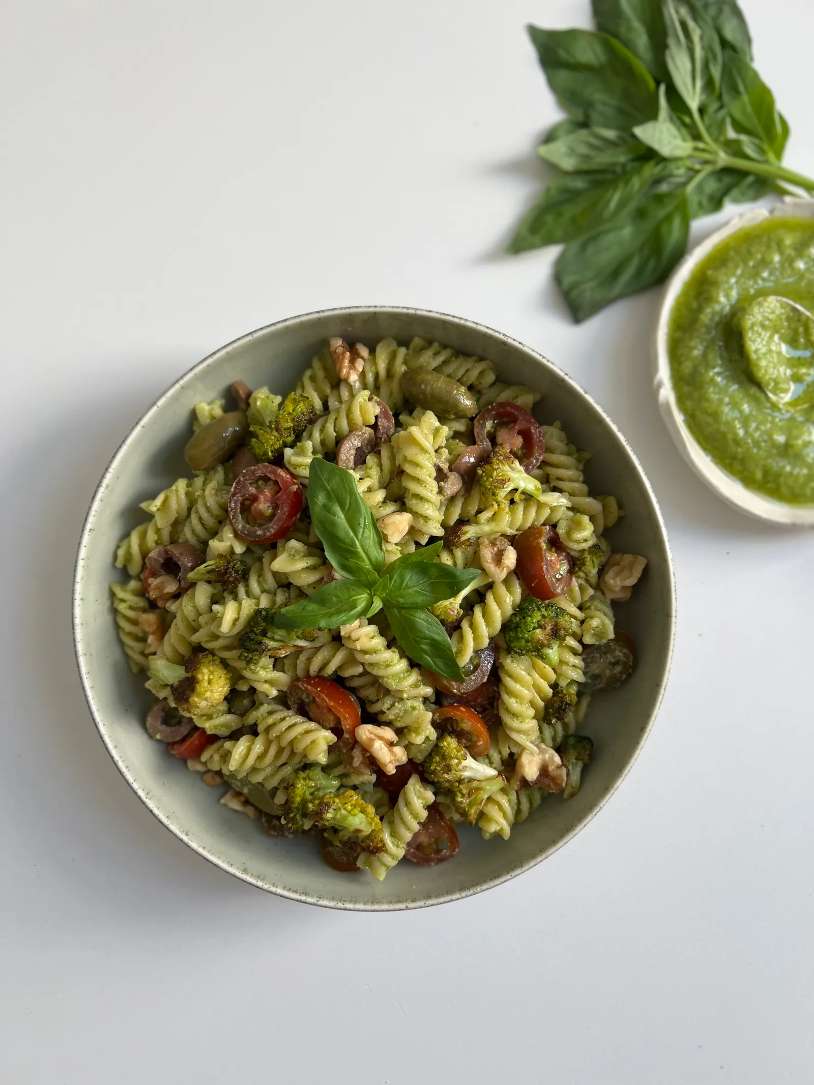zomersalade pesto