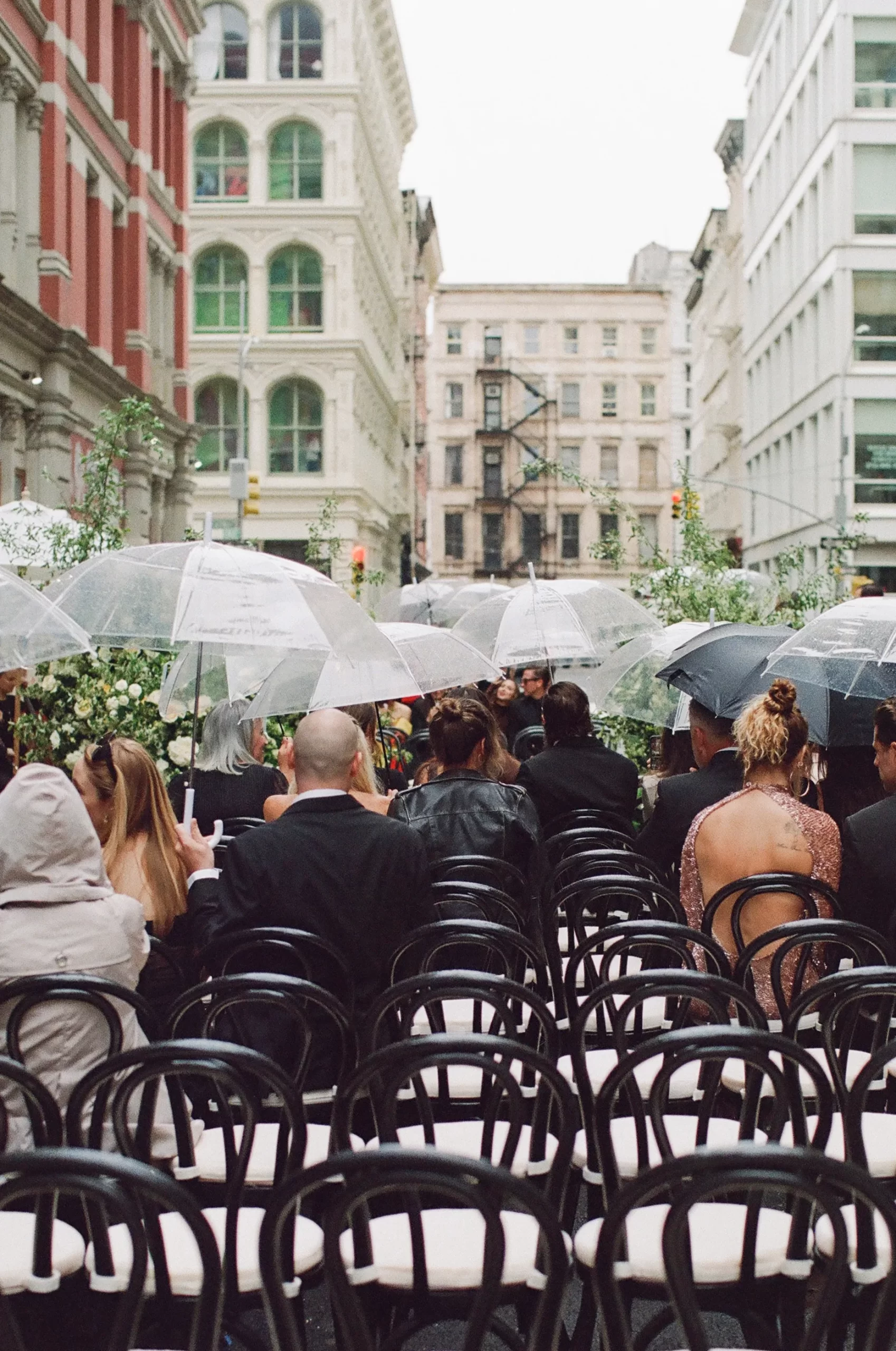 Deze bruid en bruidegom hadden een pop-up bruiloft in New York