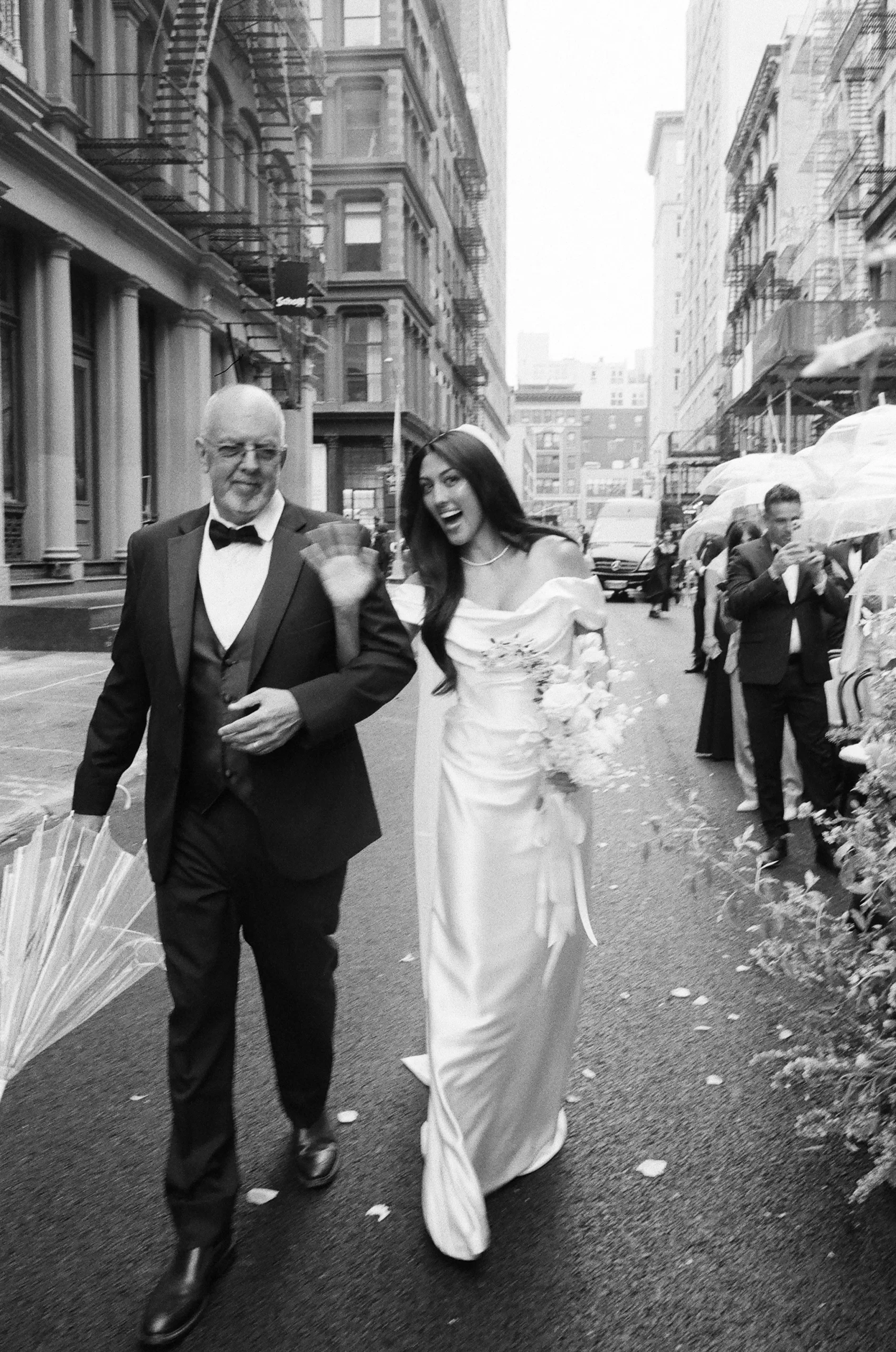 Deze bruid en bruidegom hadden een pop-up bruiloft in New York