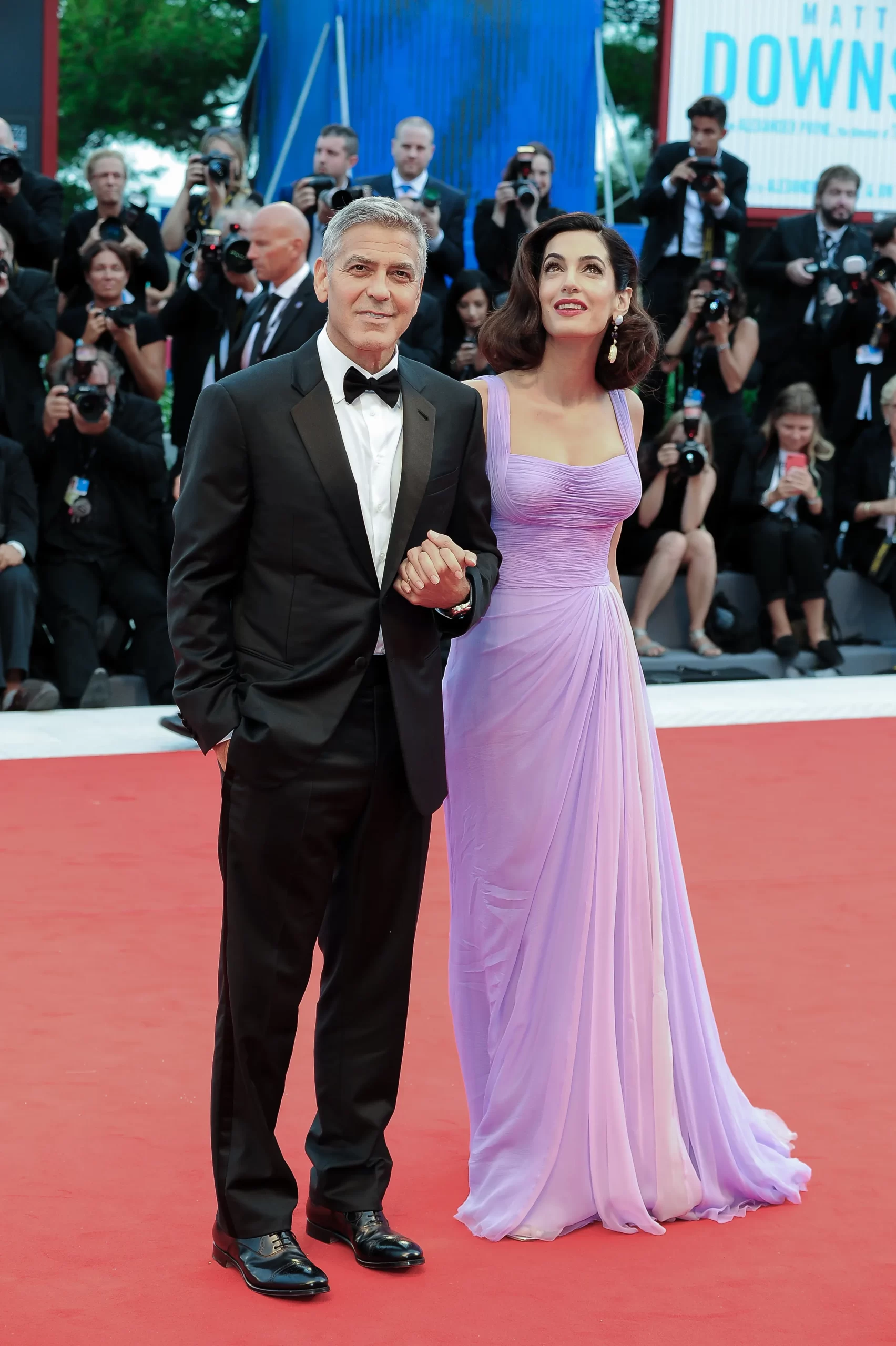 Amal Clooney in 2017 is een van de beste looks op het Venetië Filmfestival aller tijden