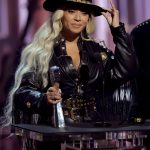 Beyoncé tijdens de iHeart Radio Awards.