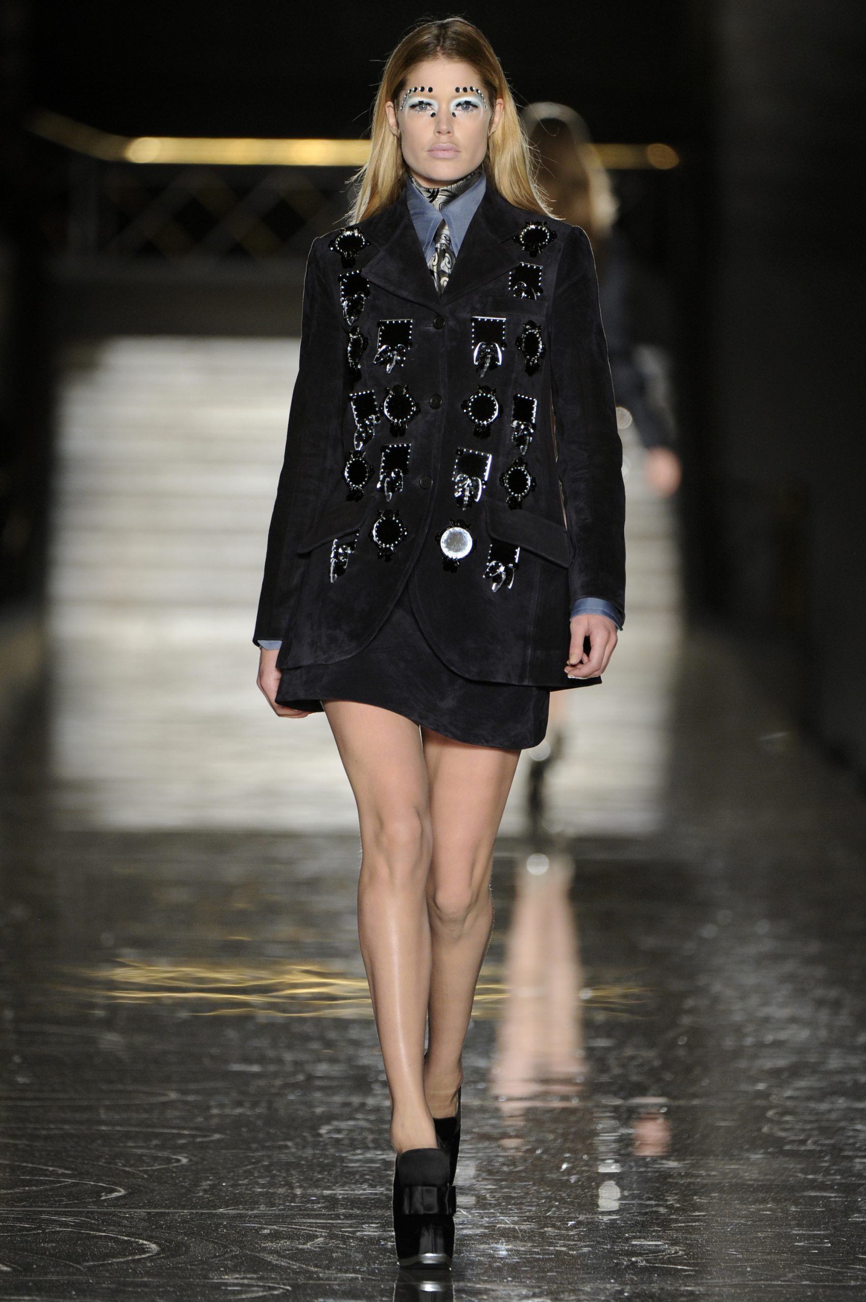 Doutzen Kroes op de catwalk bij Miu Miu herfst/winter 2012