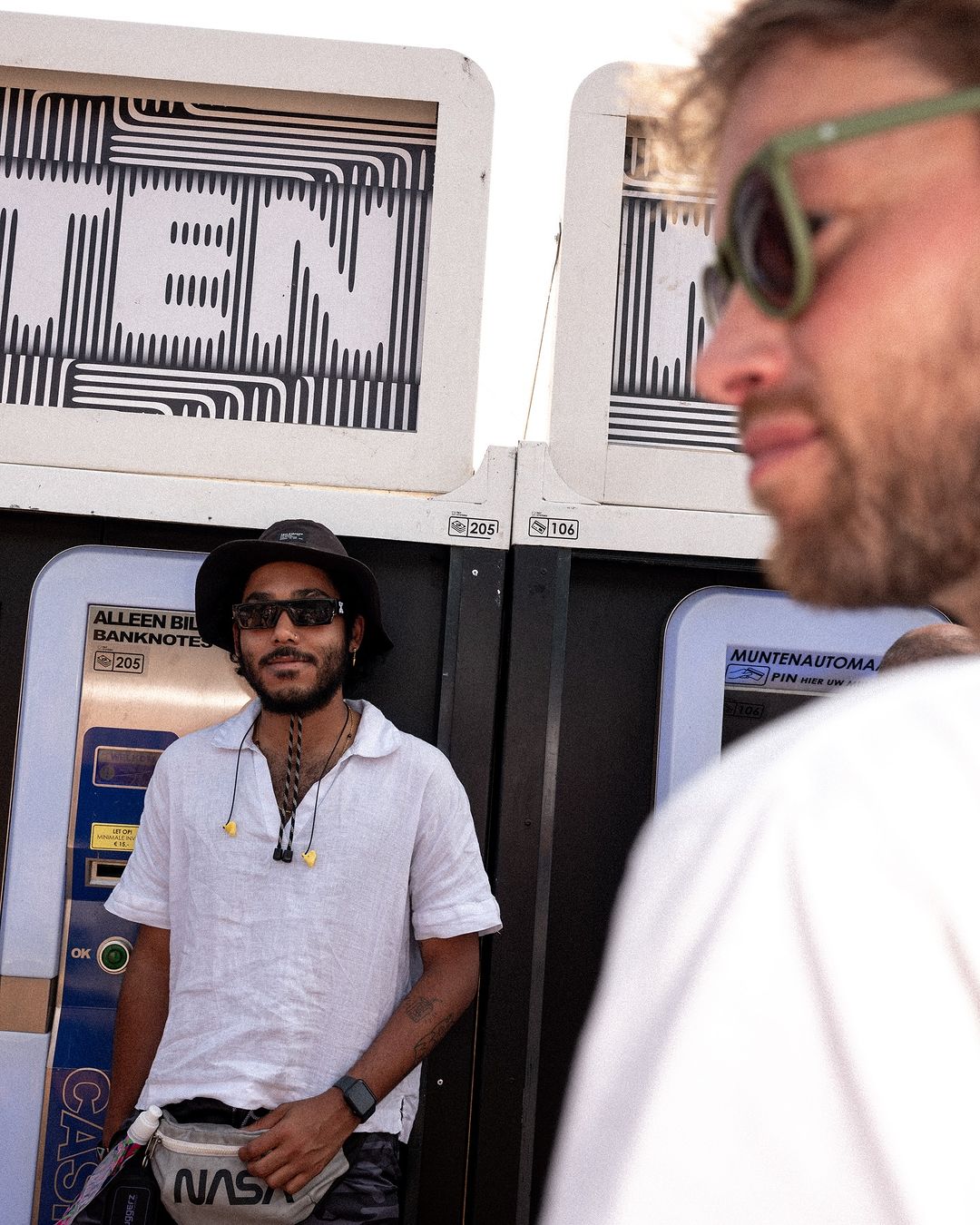 Outfits van het Lowlands-publiek