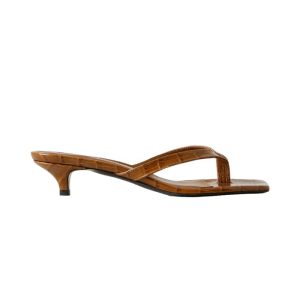 Teenslipper met kitten heel van Toteme