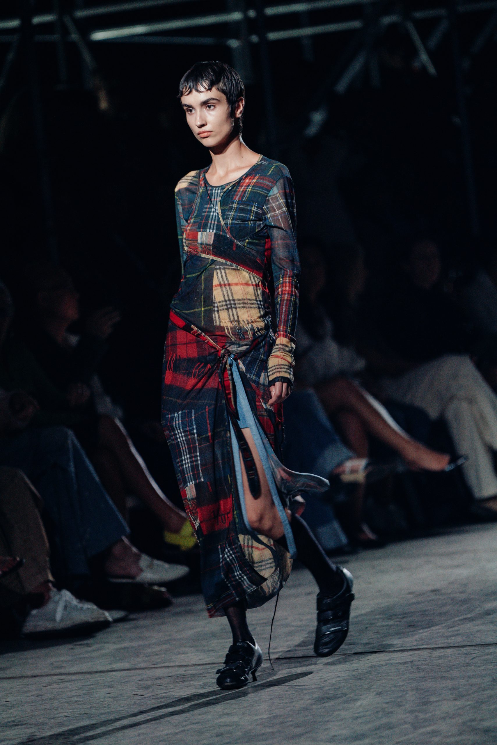 De show van 1/Off Paris tijdens Amsterdam Fashion Week 2024