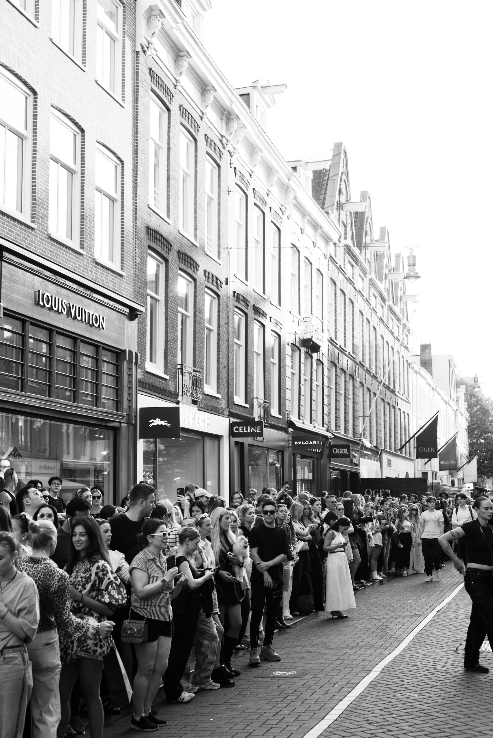 De fashion parade tijdens Vogue Downtown 2024