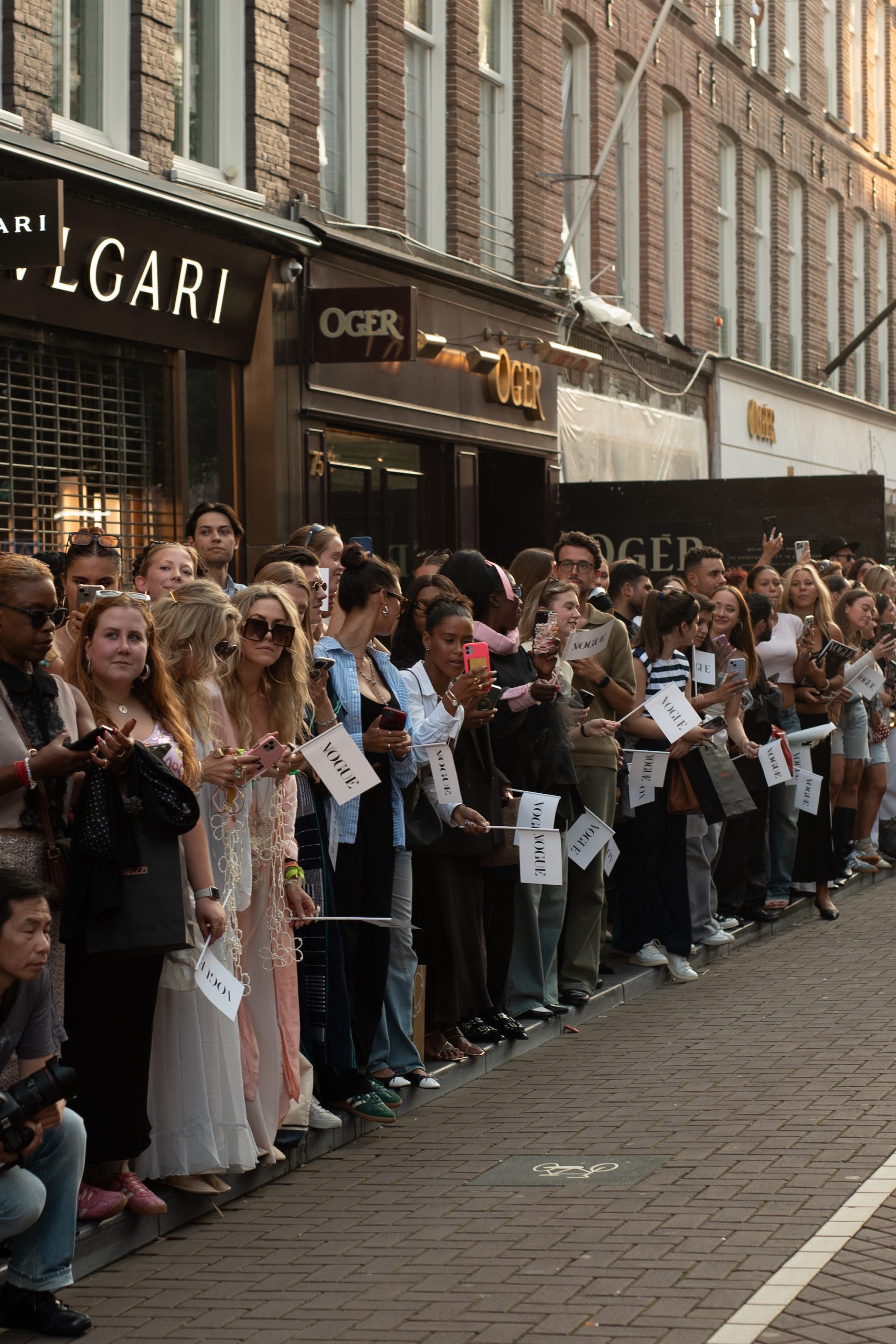De fashion parade tijdens Vogue Downtown 2024