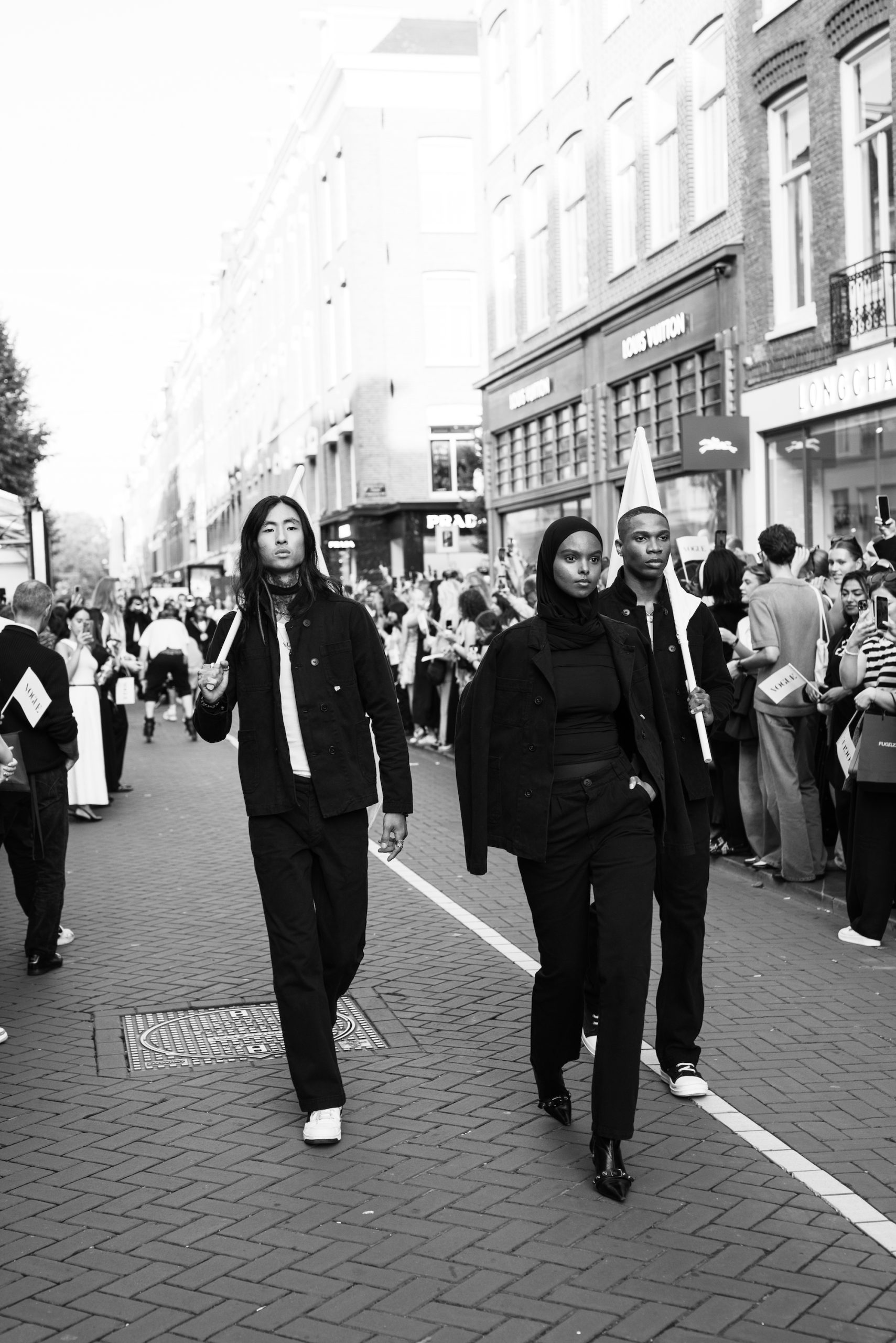 De fashion parade tijdens Vogue Downtown 2024