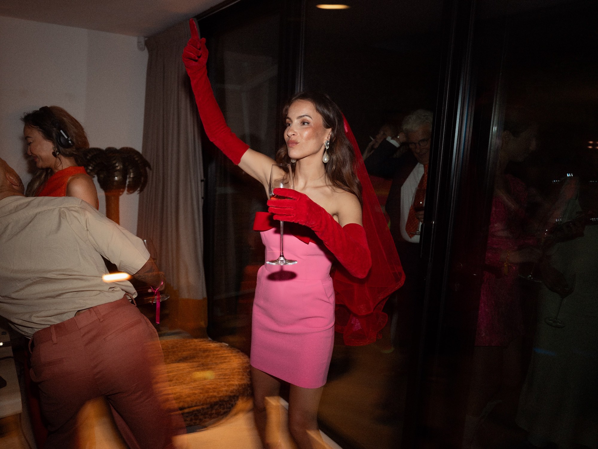 Het burgerlijk huwelijk van Lizzy en Yuki