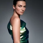 Maan over haar ontbijt