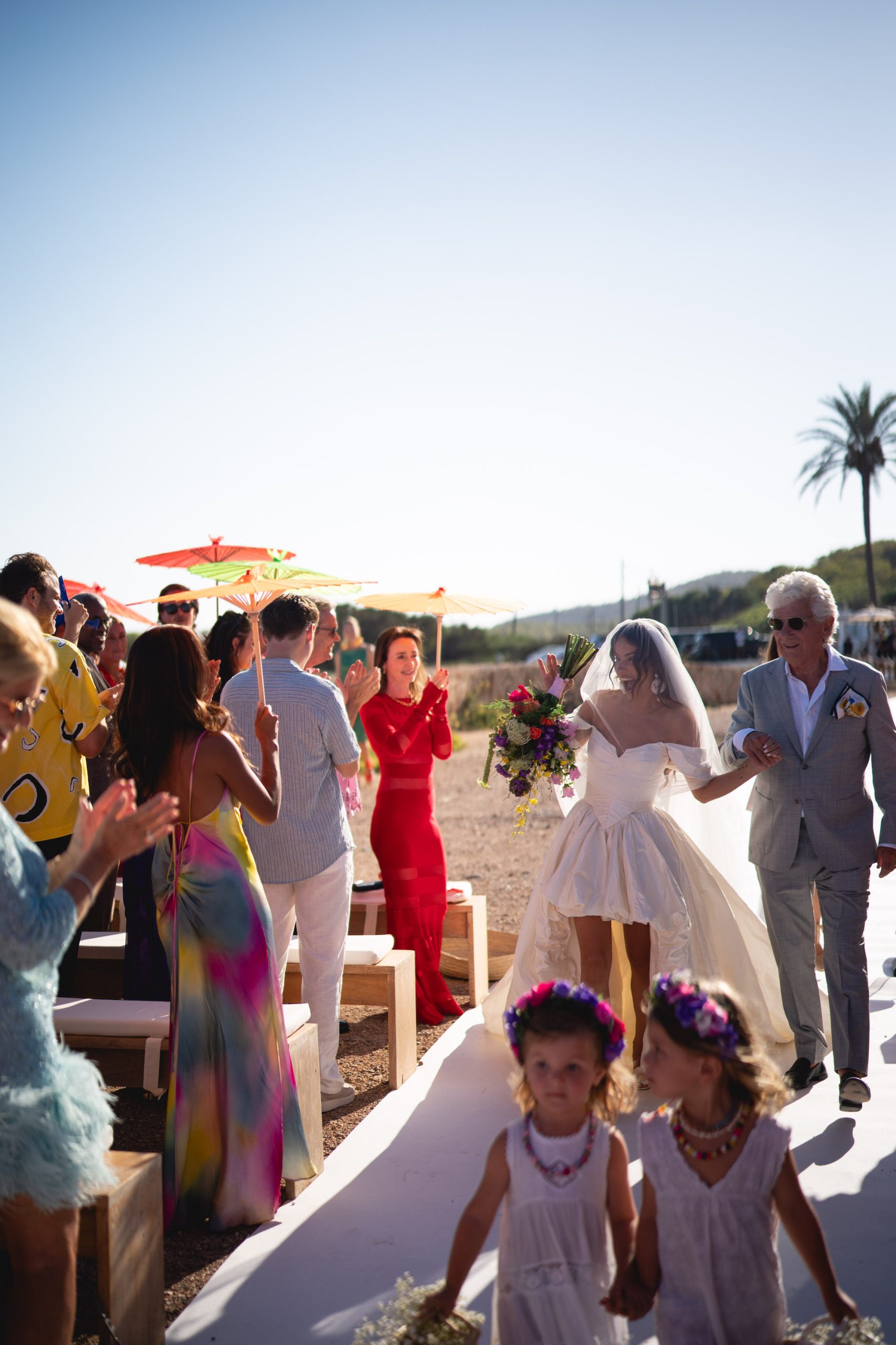 De bruiloft van Lizzy van der Ligt en Yuki Kempees