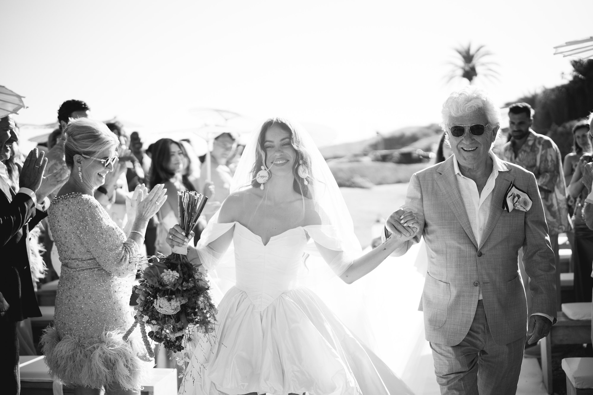 De bruiloft van Lizzy van der Ligt en Yuki Kempees