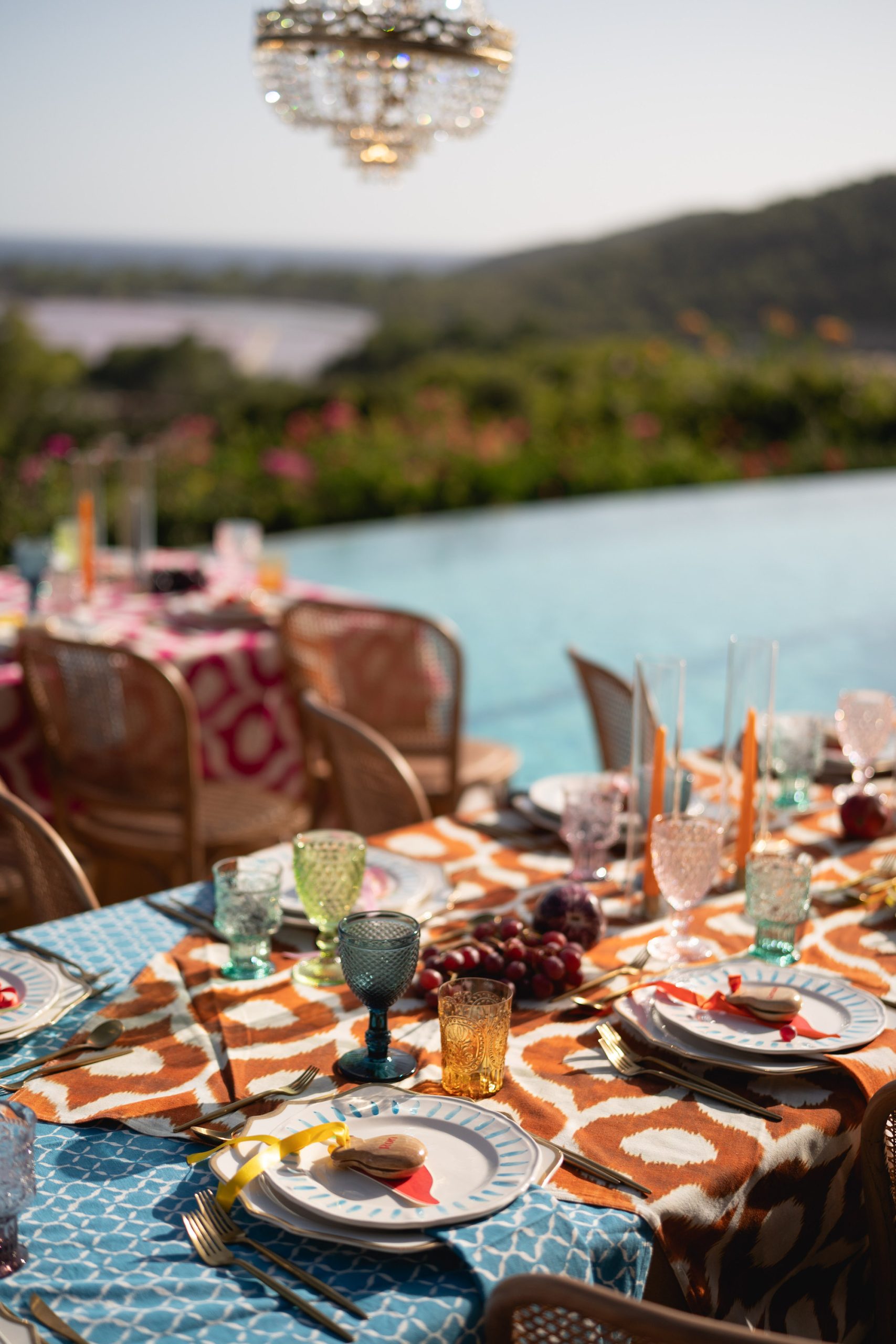 De bruiloft van Lizzy van der Ligt en Yuki Kempees