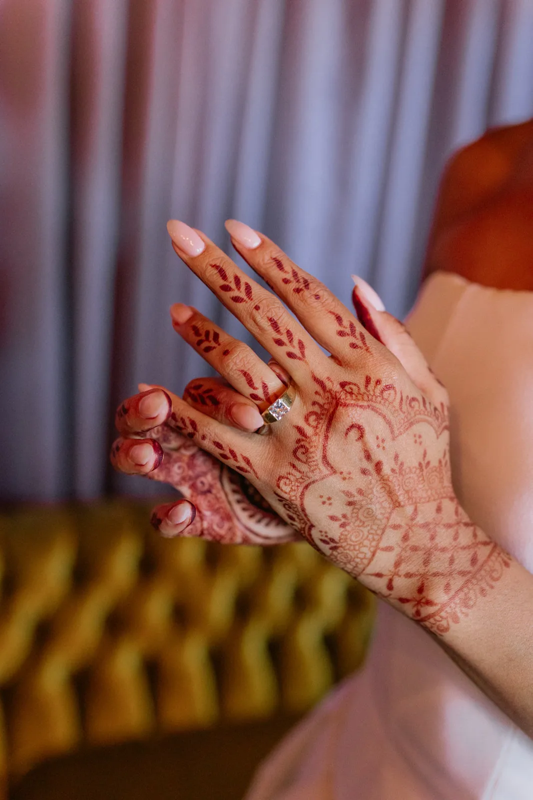 verlovingsring Meeka Hossain