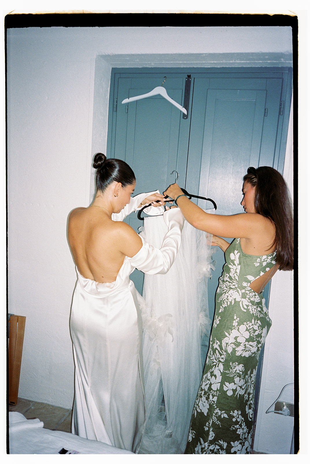 Liem maakt zich klaar voor haar trouwdag