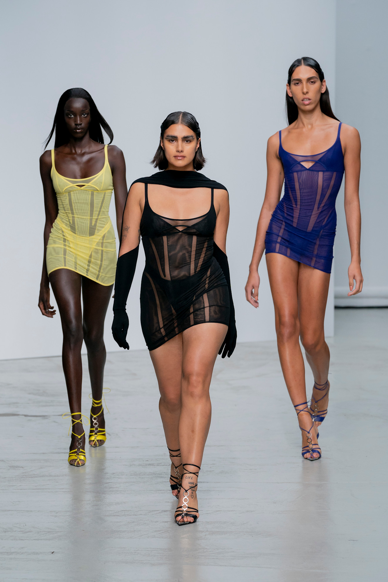Kortleve op de runway bij Mugler lente/zomer 2020
