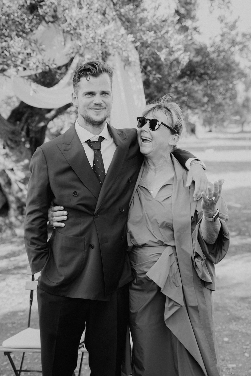 Van Esch en zijn moeder op zijn trouwdag