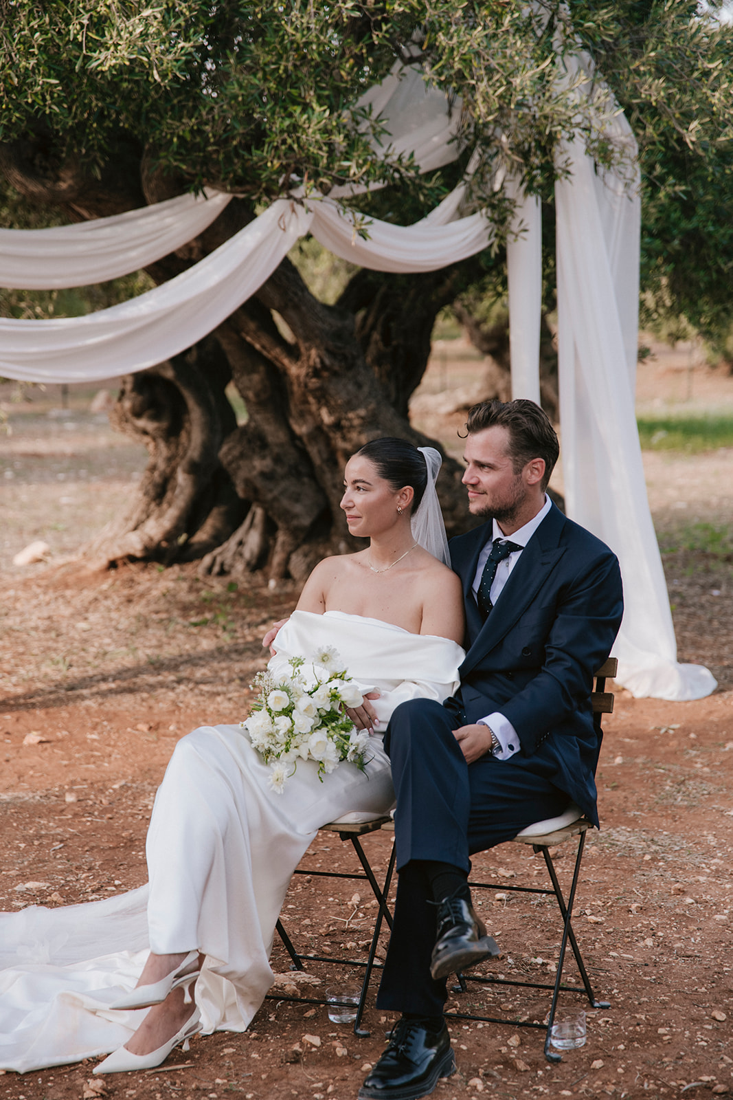 Benthe Liem en Isidoor van Esch op hun bruiloft