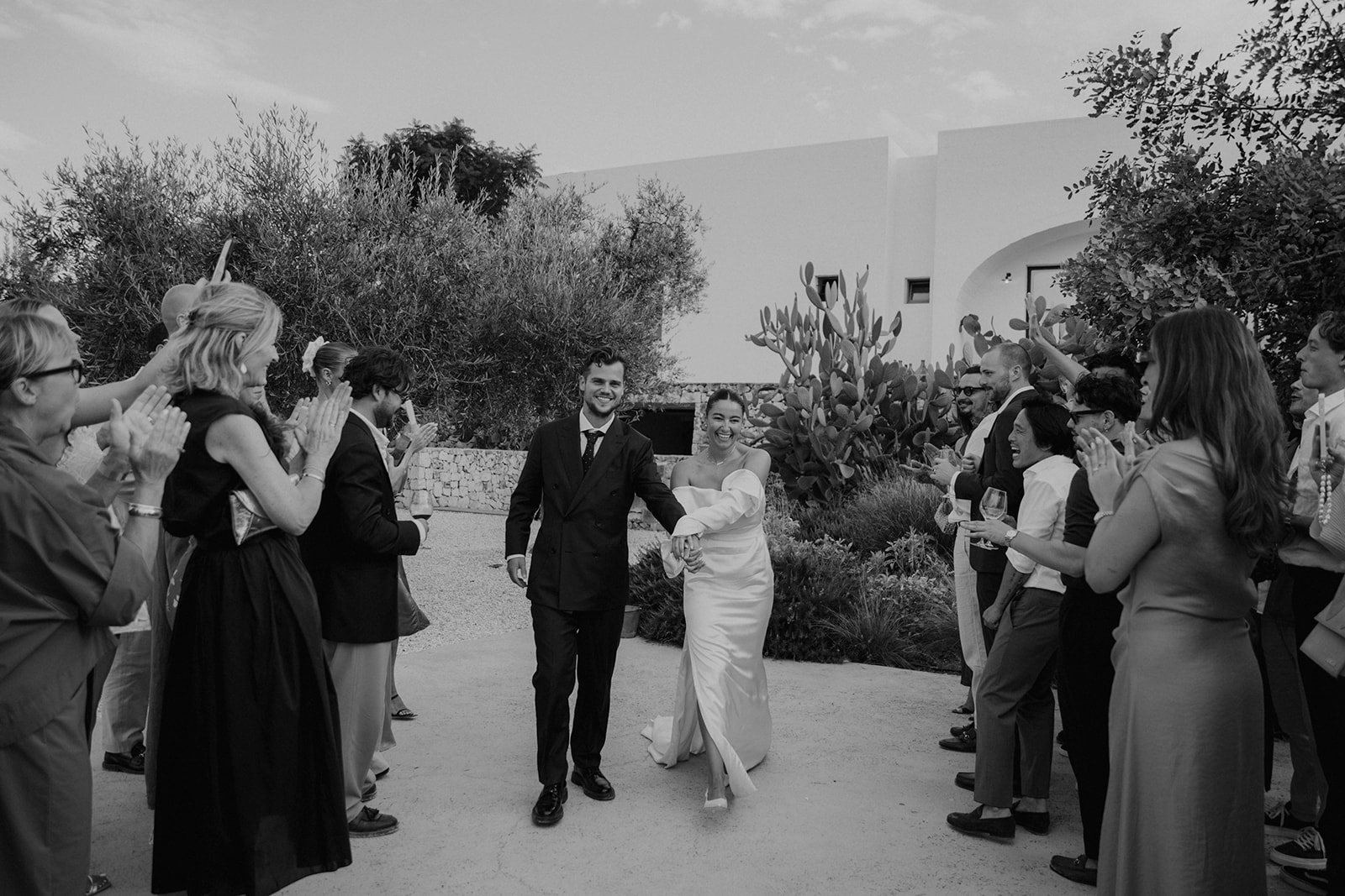 Benthe Liem en Isidoor van Esch op hun bruiloft